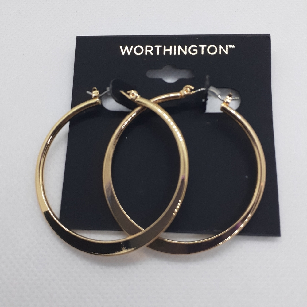 Worthington goldtone loop earrings